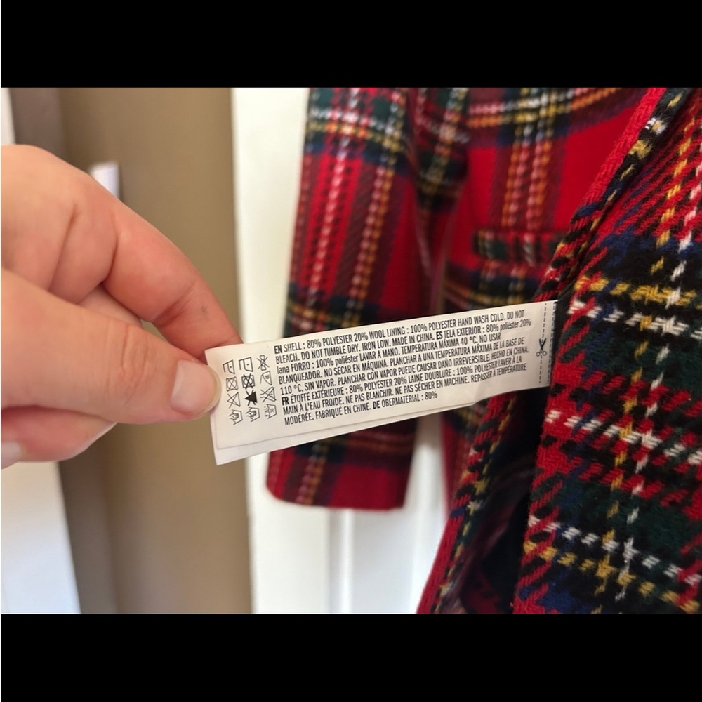 NWT English Factory Classic Red Holiday Tartan Plaid Blazer Size Med - Picture 7 of 7